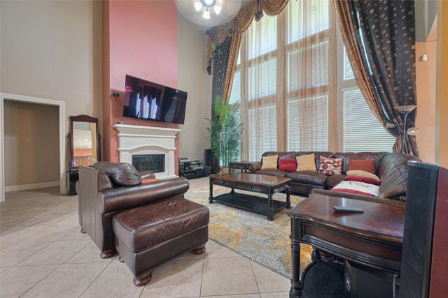 7611 Herndon Place, Sugar Land, TX 77479