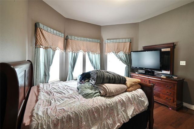 7611 Herndon Place, Sugar Land, TX 77479