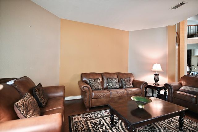 7611 Herndon Place, Sugar Land, TX 77479