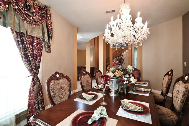 7611 Herndon Place, Sugar Land, TX 77479