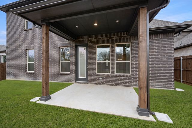 1016 Allegheny Court, Burleson, TX 76028