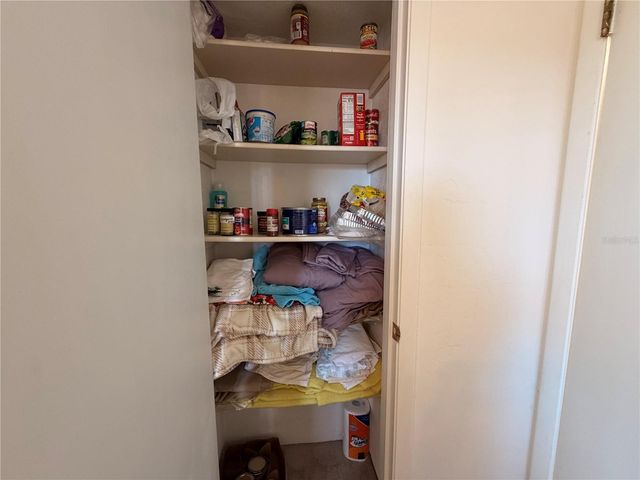 1640 JUNO TR 205B, Astor, FL 32102