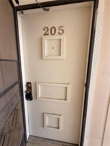 1640 JUNO TR 205B, Astor, FL 32102