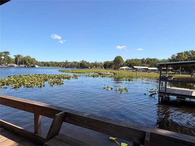 1640 JUNO TR 205B, Astor, FL 32102