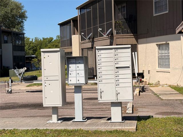 1640 JUNO TR 205B, Astor, FL 32102