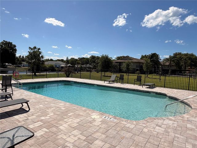 1640 JUNO TR 205B, Astor, FL 32102