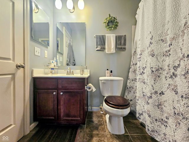 13415 White Granite Drive 600, Fishers, IN 46038