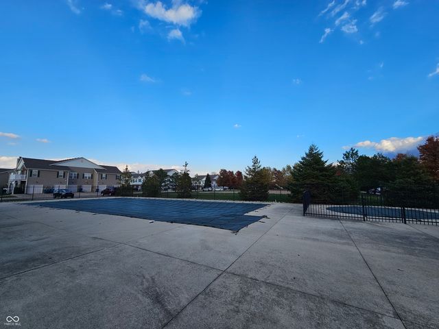 13415 White Granite Drive 600, Fishers, IN 46038