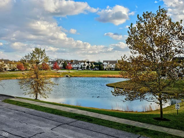 13415 White Granite Drive 600, Fishers, IN 46038