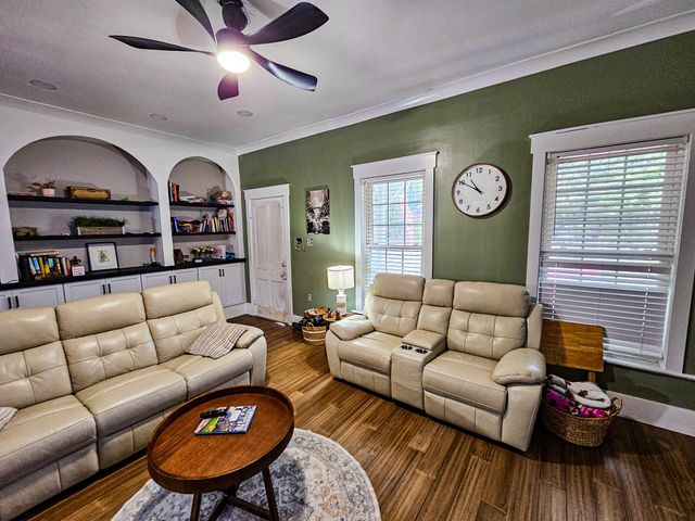 512 Carn Street, Walterboro, SC 29488