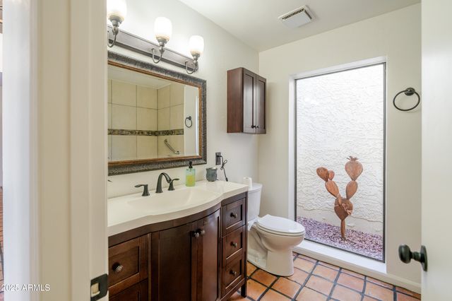 1301 W RIO SALADO Parkway 1, Mesa, AZ 85201