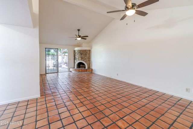 1301 W RIO SALADO Parkway 1, Mesa, AZ 85201