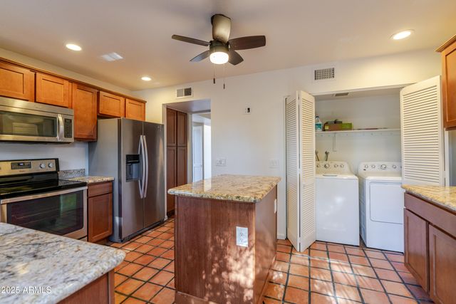 1301 W RIO SALADO Parkway 1, Mesa, AZ 85201