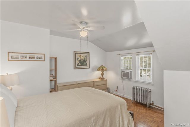 98 Arkansas Drive, Valley Stream, NY 11580