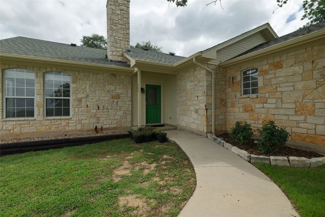 365 Cimmarron Trail, Runaway Bay, TX 76426