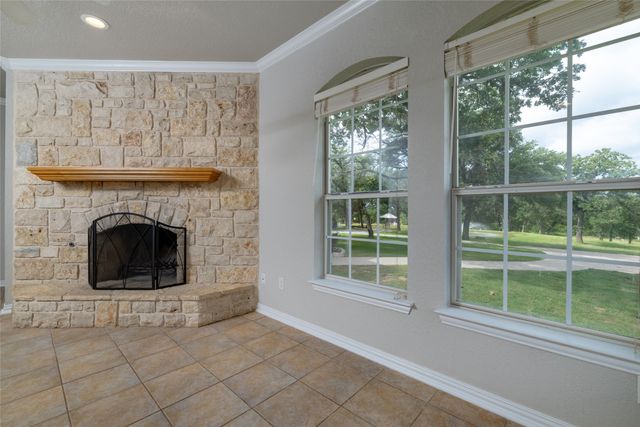 365 Cimmarron Trail, Runaway Bay, TX 76426