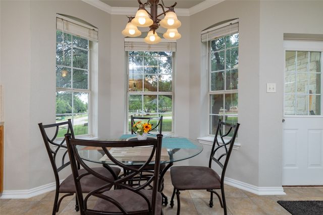 365 Cimmarron Trail, Runaway Bay, TX 76426