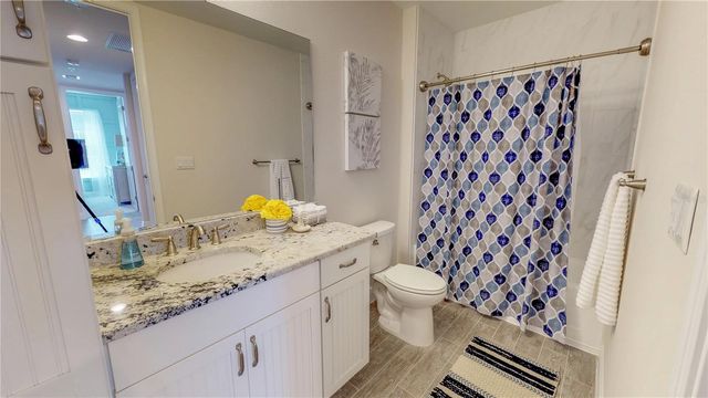 387 ARUBA CIRCLE 103, Bradenton, FL 34209