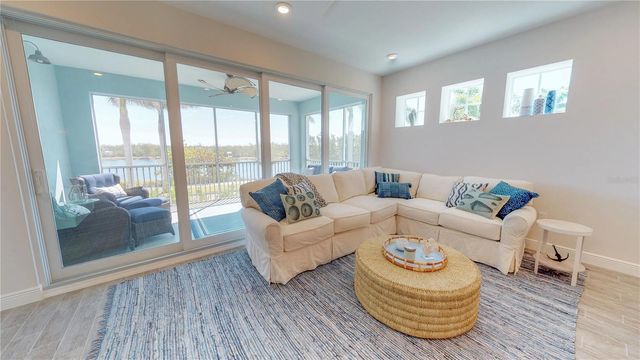 387 ARUBA CIRCLE 103, Bradenton, FL 34209