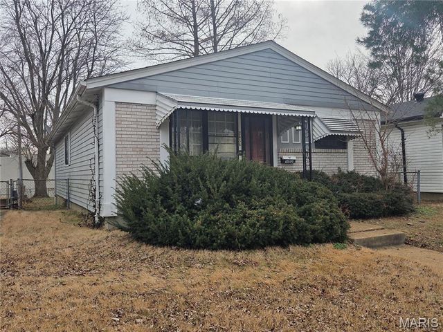2636 Hereford Street, St Louis, MO 63139