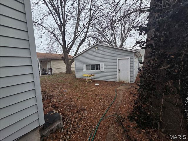 2636 Hereford Street, St Louis, MO 63139
