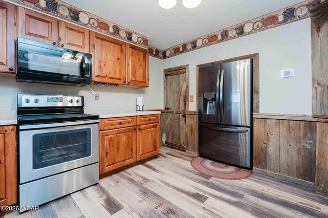 403 S Jefferson Street, Pandora, OH 45877