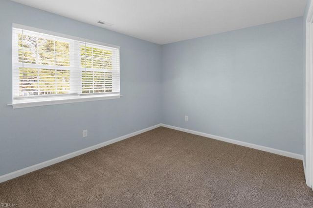 2524 Olympic CT SE, Virginia Beach, VA 23453