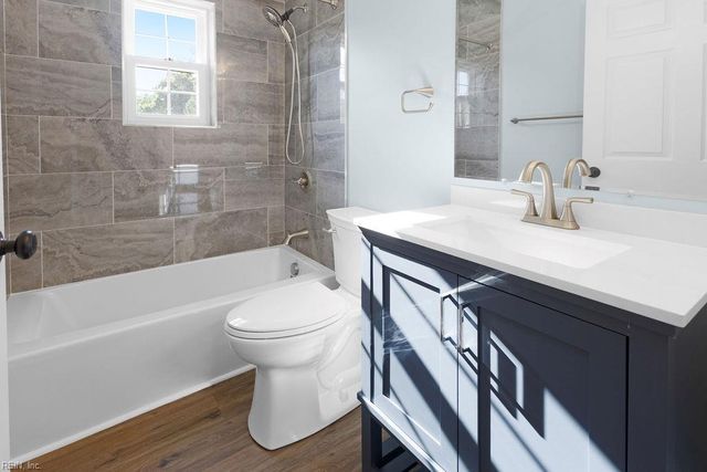 2524 Olympic CT SE, Virginia Beach, VA 23453