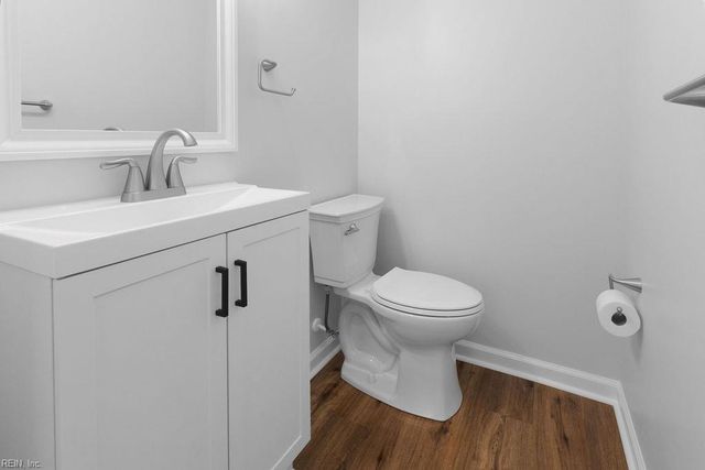 2524 Olympic CT SE, Virginia Beach, VA 23453