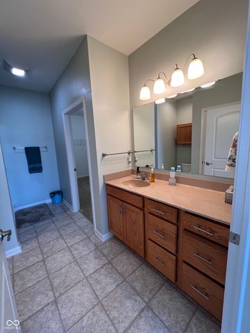 8801 Twain Lane, Indianapolis, IN 46239