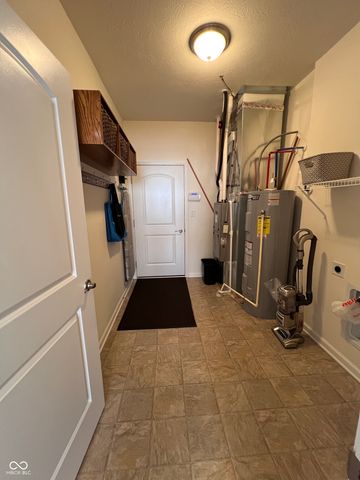 8801 Twain Lane, Indianapolis, IN 46239