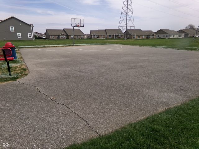 8801 Twain Lane, Indianapolis, IN 46239