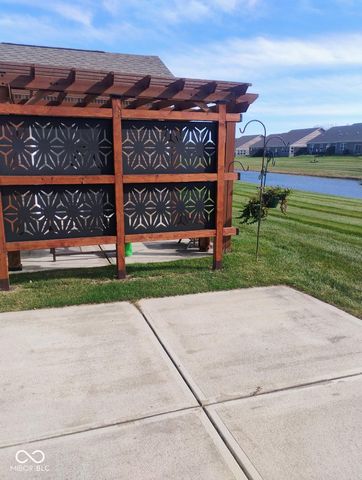 8801 Twain Lane, Indianapolis, IN 46239