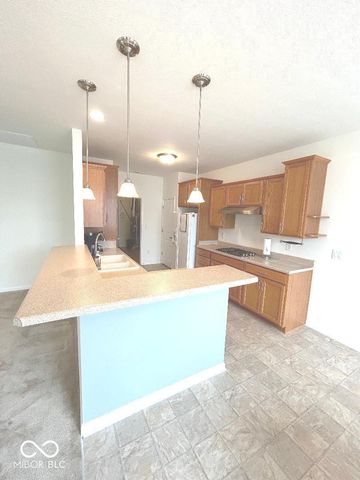 8801 Twain Lane, Indianapolis, IN 46239