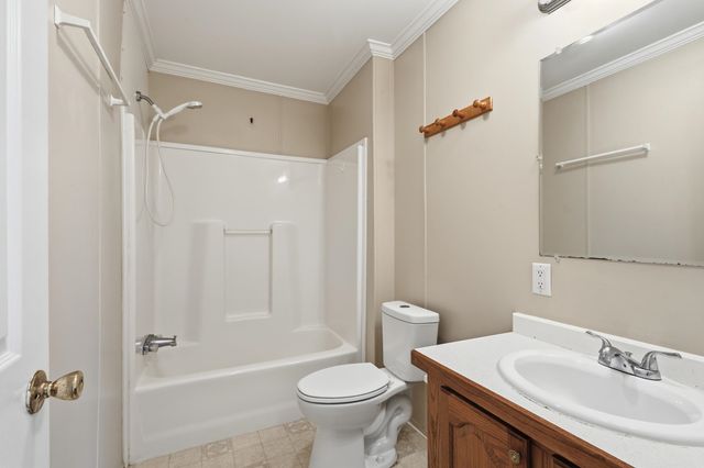 221 Kylene Court, Boiling Springs, SC 29316