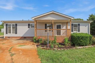 221 Kylene Court, Boiling Springs, SC 29316