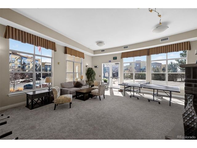 9079 E Panorama Cir 301, Englewood, CO 80112