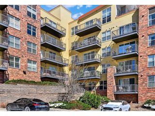 9079 E Panorama Cir 301, Englewood, CO 80112