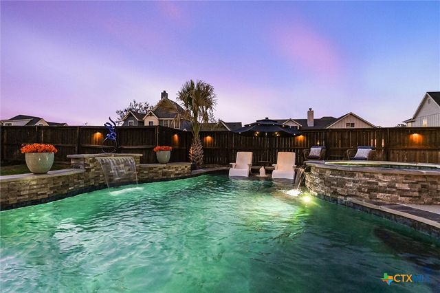 105 Retreat Place, Georgetown, TX 78626