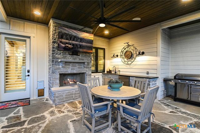 105 Retreat Place, Georgetown, TX 78626