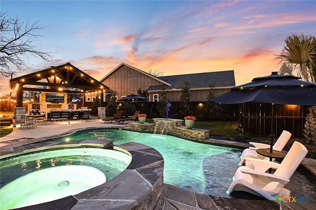 105 Retreat Place, Georgetown, TX 78626