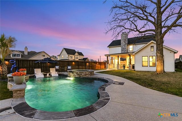 105 Retreat Place, Georgetown, TX 78626