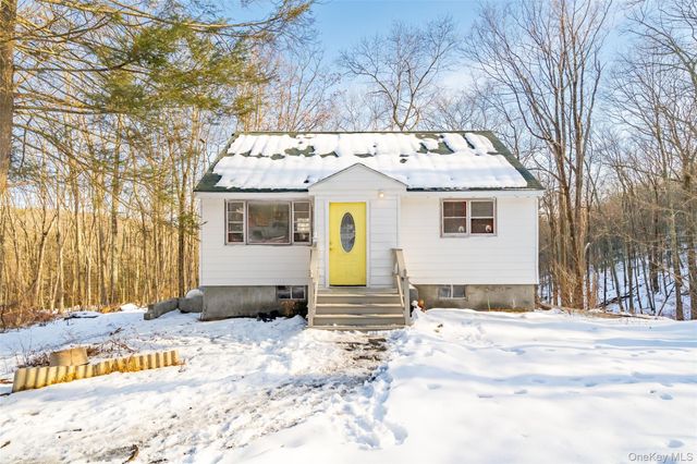 7 Fern Trail, Wurtsboro, NY 12790