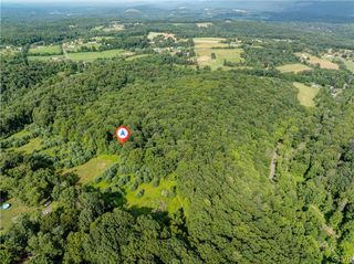 217 Pearson Lane, Ross Twp, PA 18353