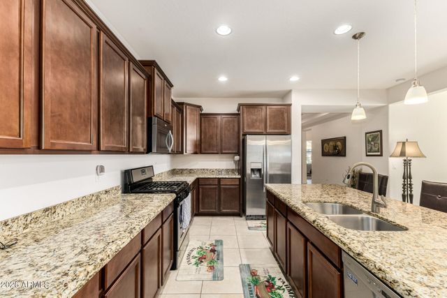 18349 W TURQUOISE Avenue, Waddell, AZ 85355