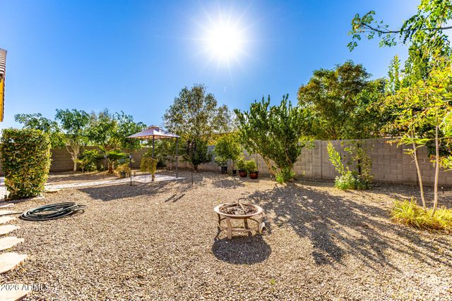 18349 W TURQUOISE Avenue, Waddell, AZ 85355