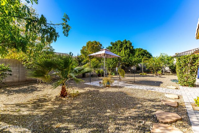 18349 W TURQUOISE Avenue, Waddell, AZ 85355