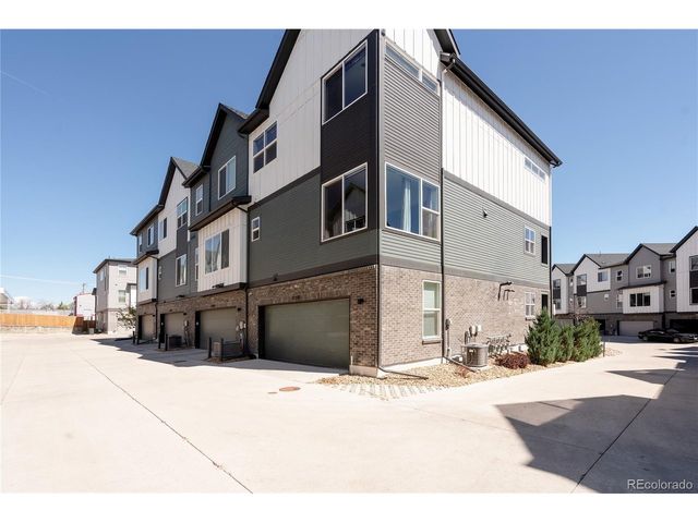 12391 W 51st Ave, Wheat Ridge, CO 80033