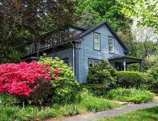 303 South St, Northampton, MA 01060