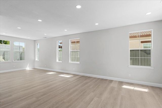 2431 Ogden Sannazor Ct, Tracy, CA 95377